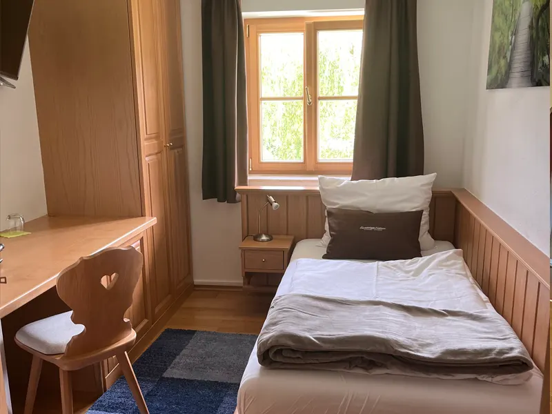 Einbettzimmer in Faistenau im Salzkammergut